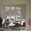 Vue depuis la cuisine vers les deux portails